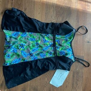 Black swimsuit with Accents NWT